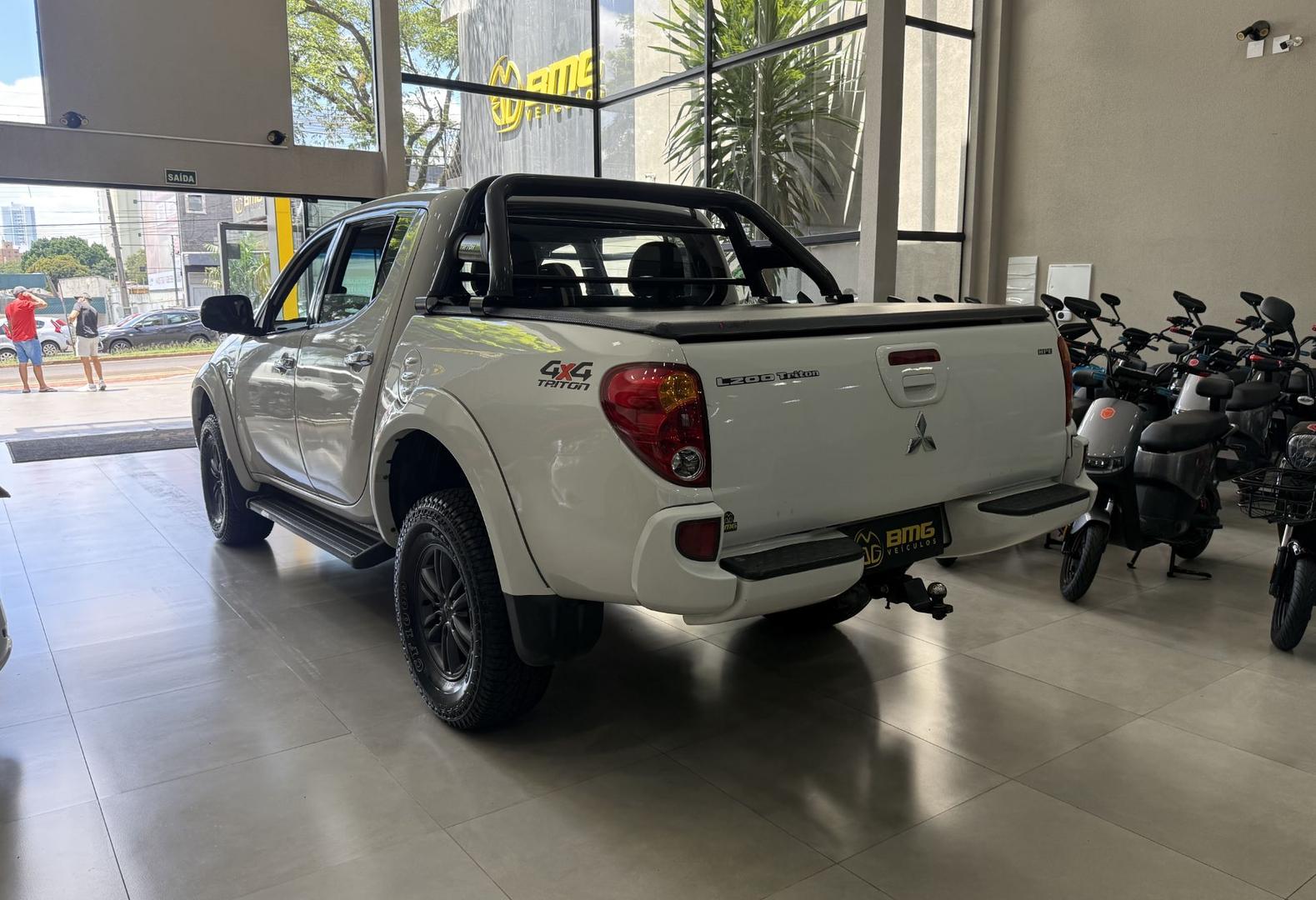 MITSUBISHI L200 TRITON HPE 3.2 TURBO DIESEL - foto 3