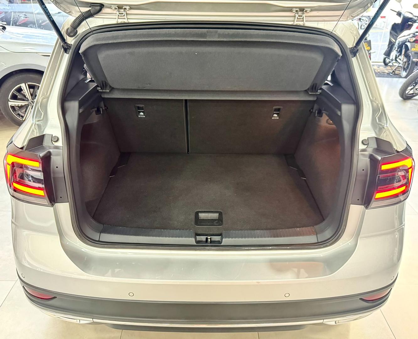 VOLKSWAGEN T-CROSS COMFORTLINE 1.0 TSI - foto 16