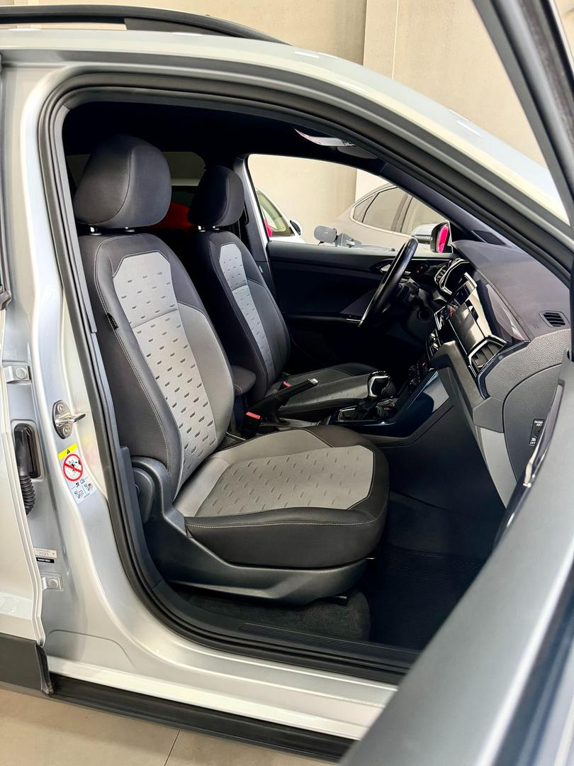 VOLKSWAGEN T-CROSS COMFORTLINE 1.0 TSI - foto 9