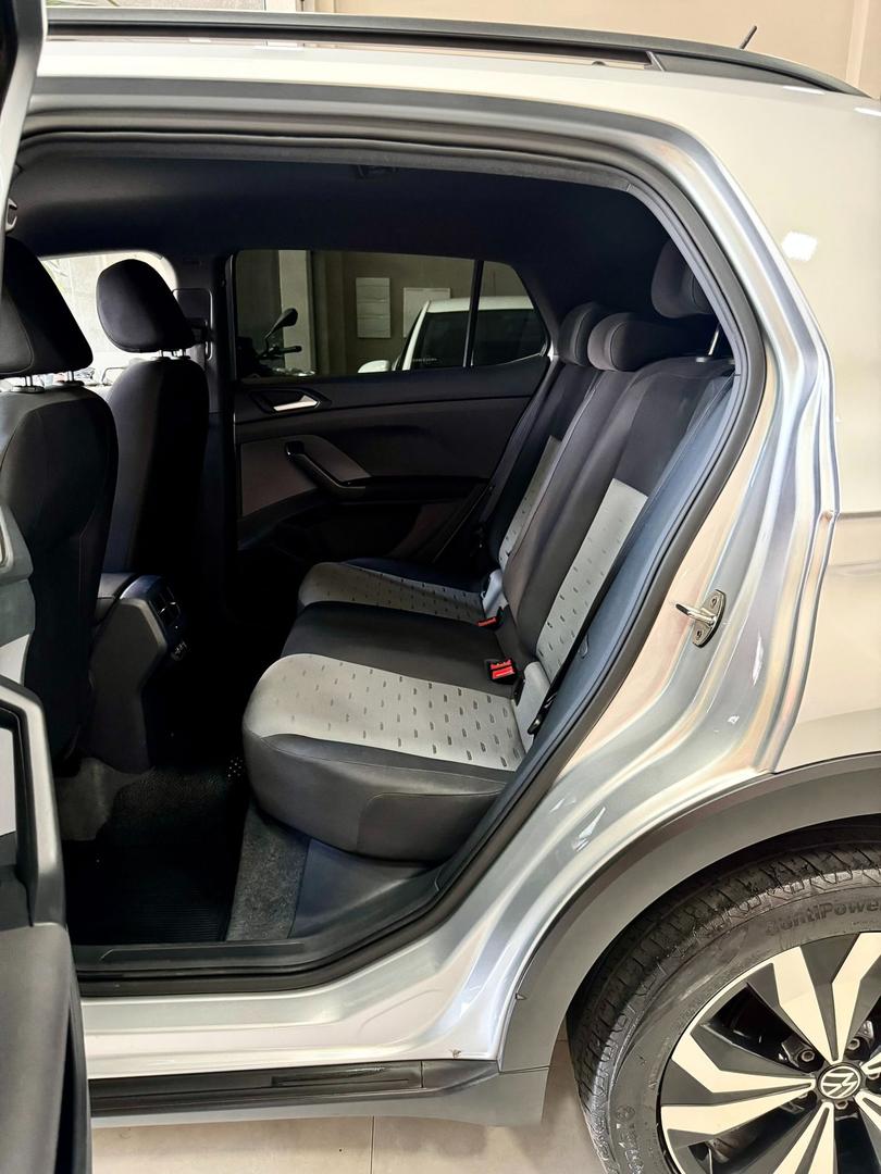 VOLKSWAGEN T-CROSS COMFORTLINE 1.0 TSI - foto 8
