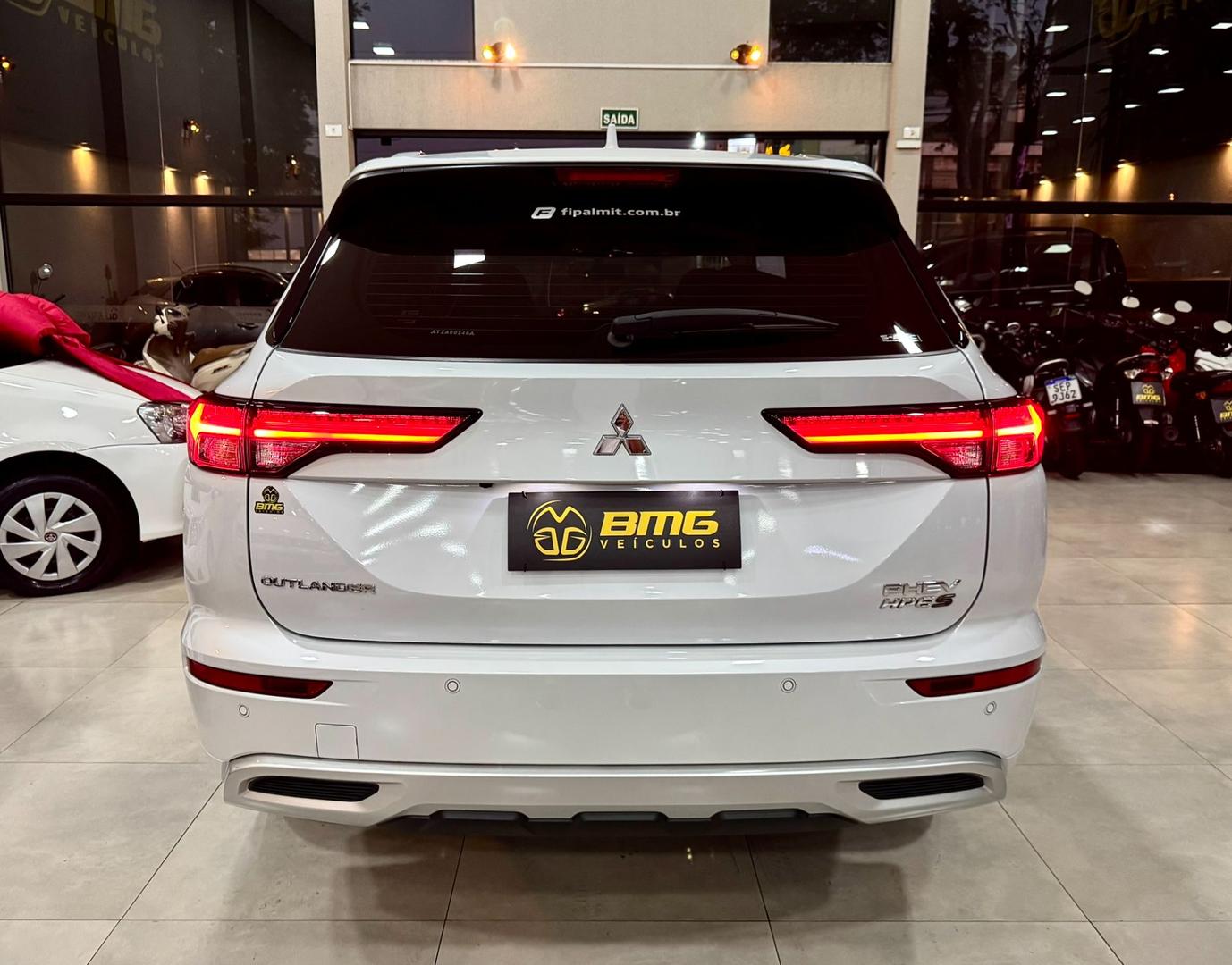 MITSUBISHI OUTLANDER HPE-S PHEV 2.4 AWC - foto 6