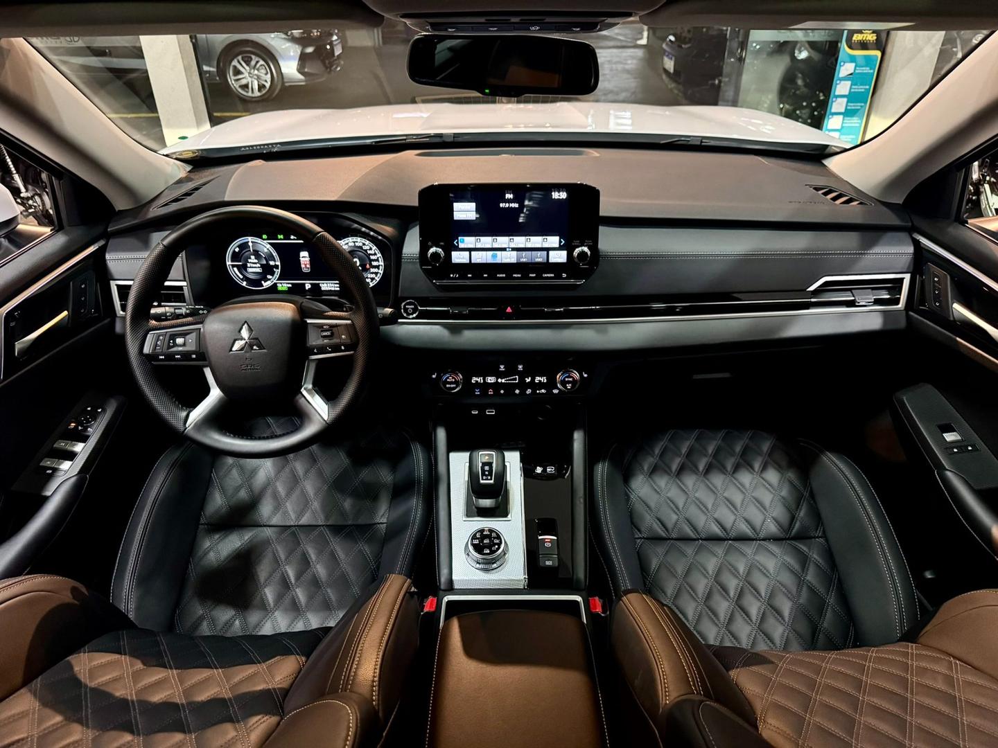 MITSUBISHI OUTLANDER HPE-S PHEV 2.4 AWC - foto 11