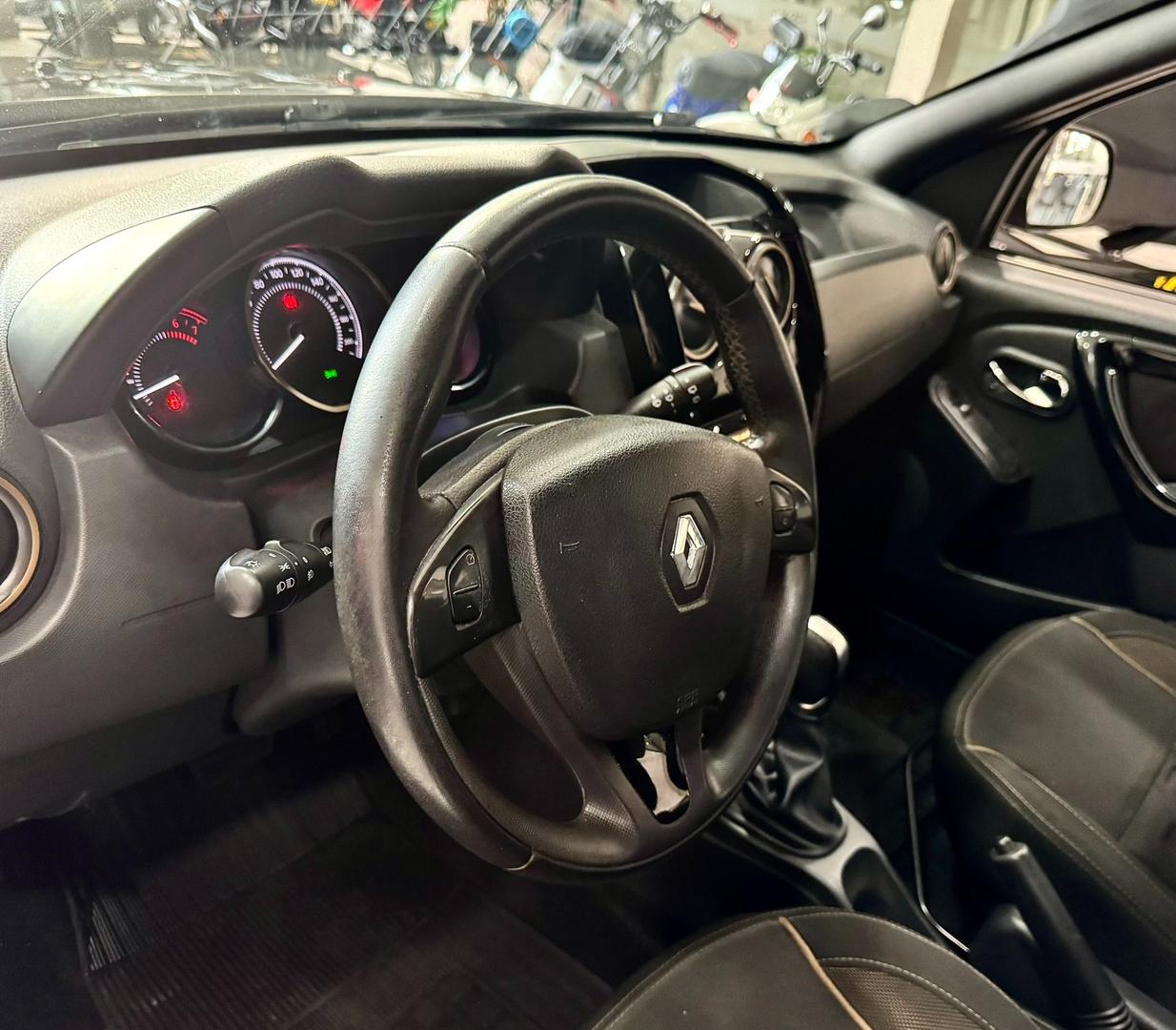 RENAULT DUSTER DYNAMIQUE 2.0  - foto 12