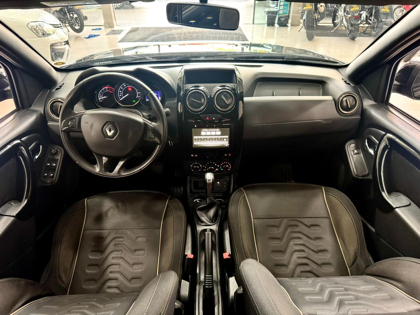 RENAULT DUSTER DYNAMIQUE 2.0  - foto 11