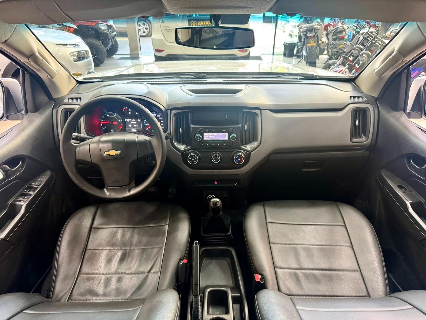 CHEVROLET S10 LS 2.8 TURBO DIESEL 4X4 - foto 11