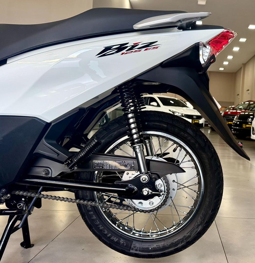 HONDA BIZ 125 ES - foto 17