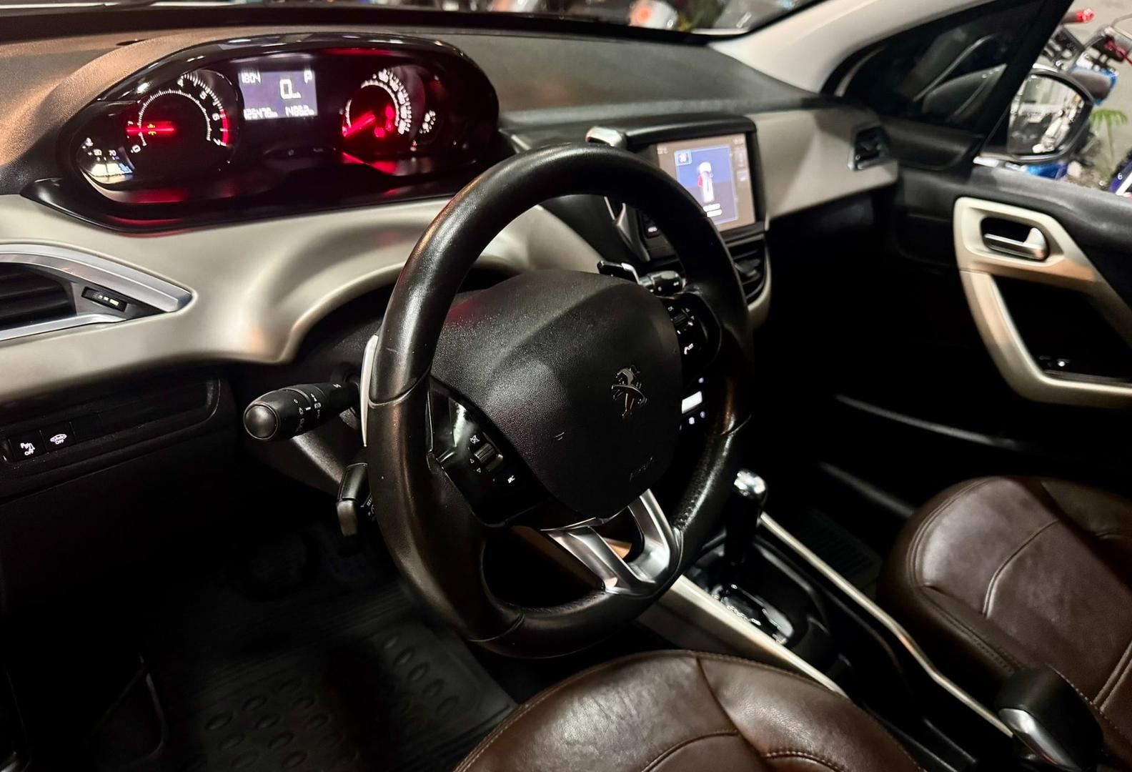 PEUGEOT 2008 ALLURE 1.6 - foto 12