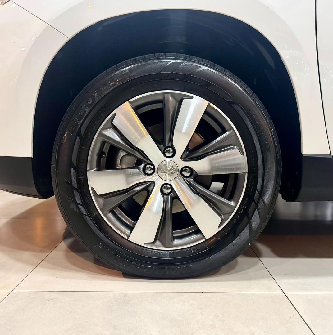 PEUGEOT 2008 ALLURE 1.6 - foto 18