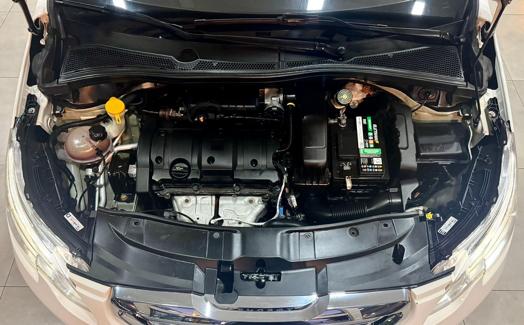 PEUGEOT 2008 ALLURE 1.6 - foto 19