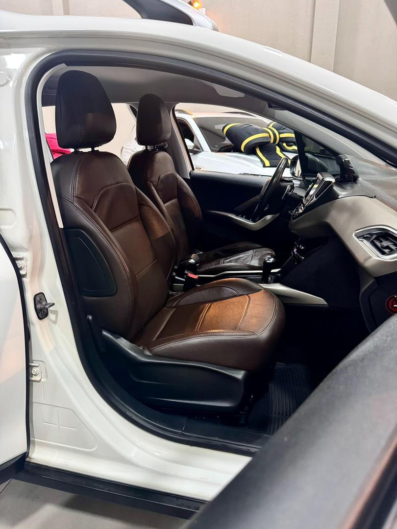 PEUGEOT 2008 ALLURE 1.6 - foto 9
