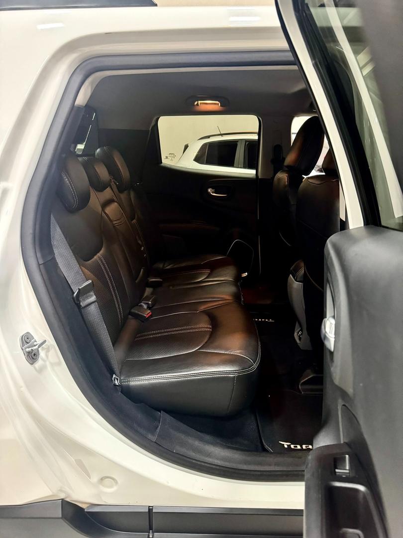 FIAT TORO VOLCANO 2.0 TURBO DIESEL 4X4 - foto 10