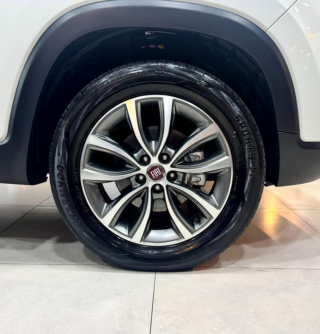 FIAT TORO VOLCANO 2.0 TURBO DIESEL 4X4 - foto 18