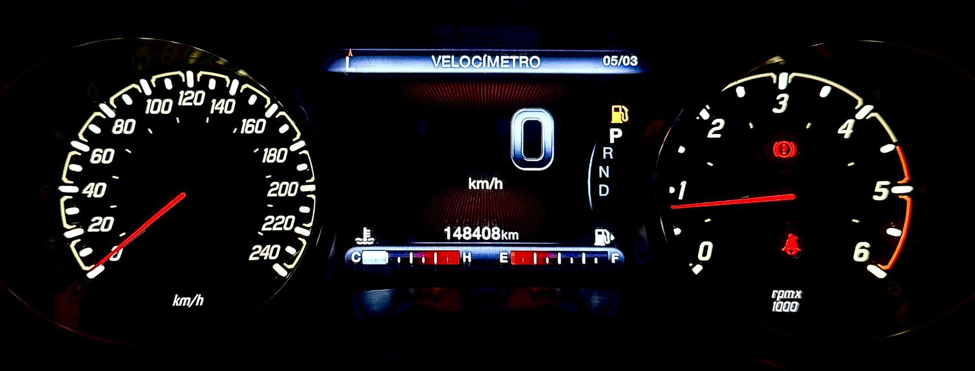 FIAT TORO VOLCANO 2.0 TURBO DIESEL 4X4 - foto 15