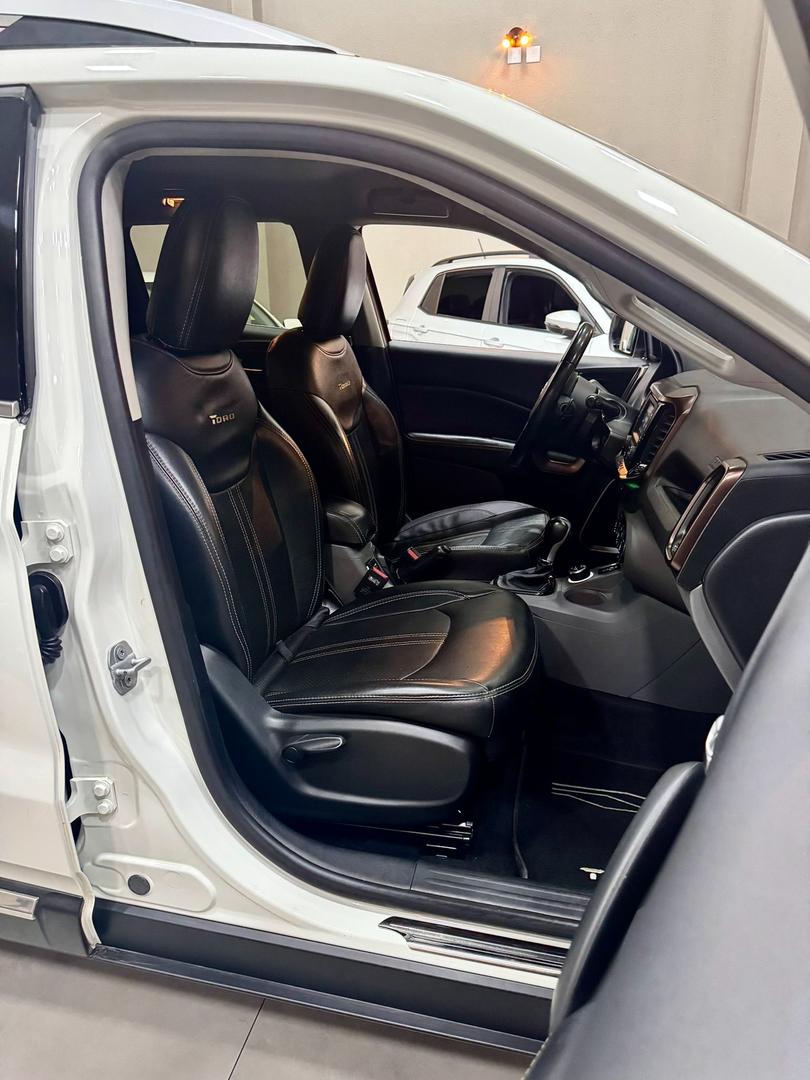 FIAT TORO VOLCANO 2.0 TURBO DIESEL 4X4 - foto 9