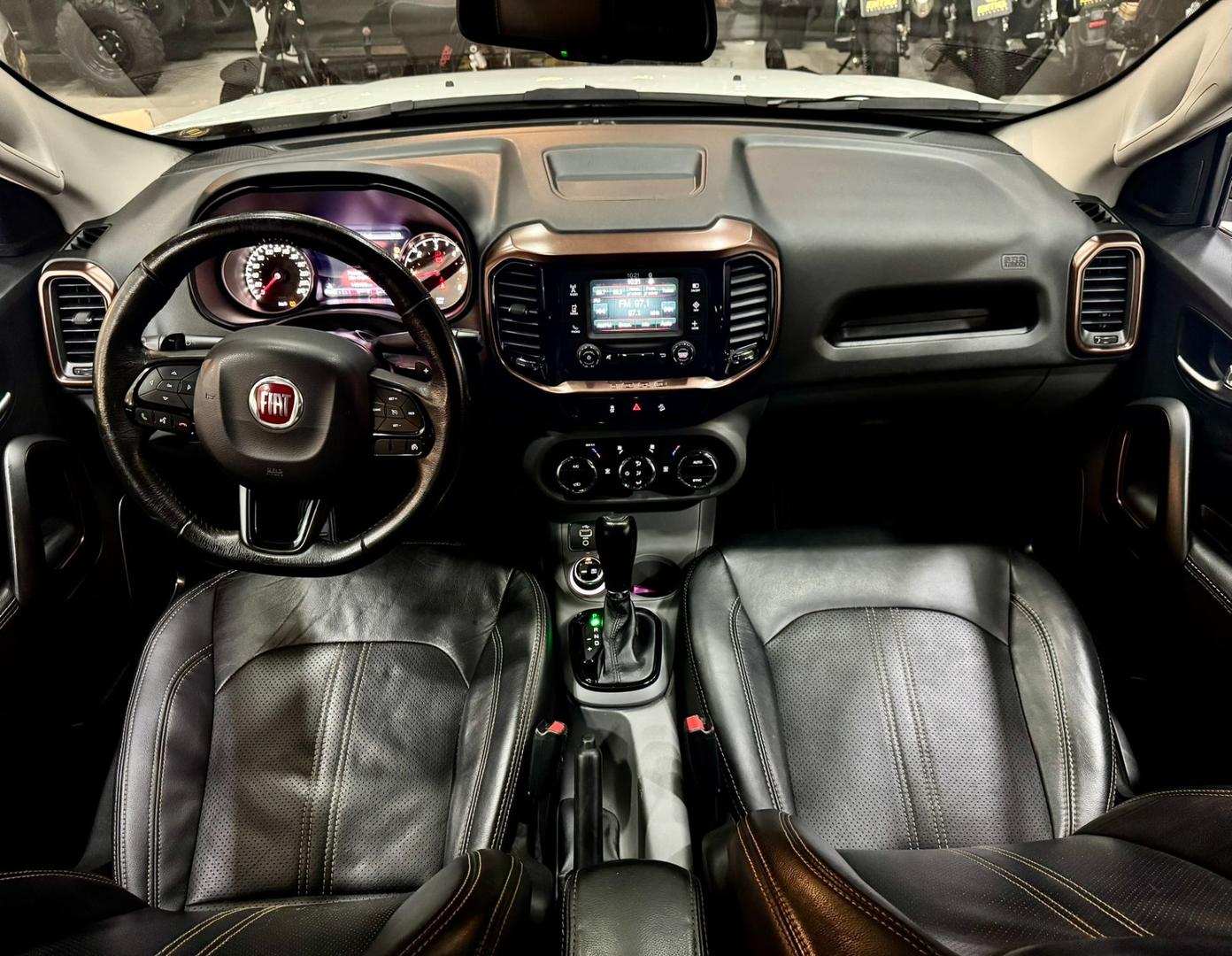 FIAT TORO VOLCANO 2.0 TURBO DIESEL 4X4 - foto 11