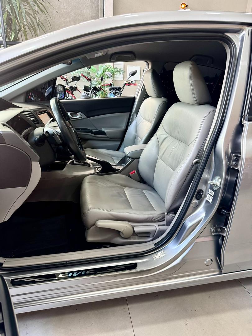 HONDA CIVIC LXR 2.0 - foto 7