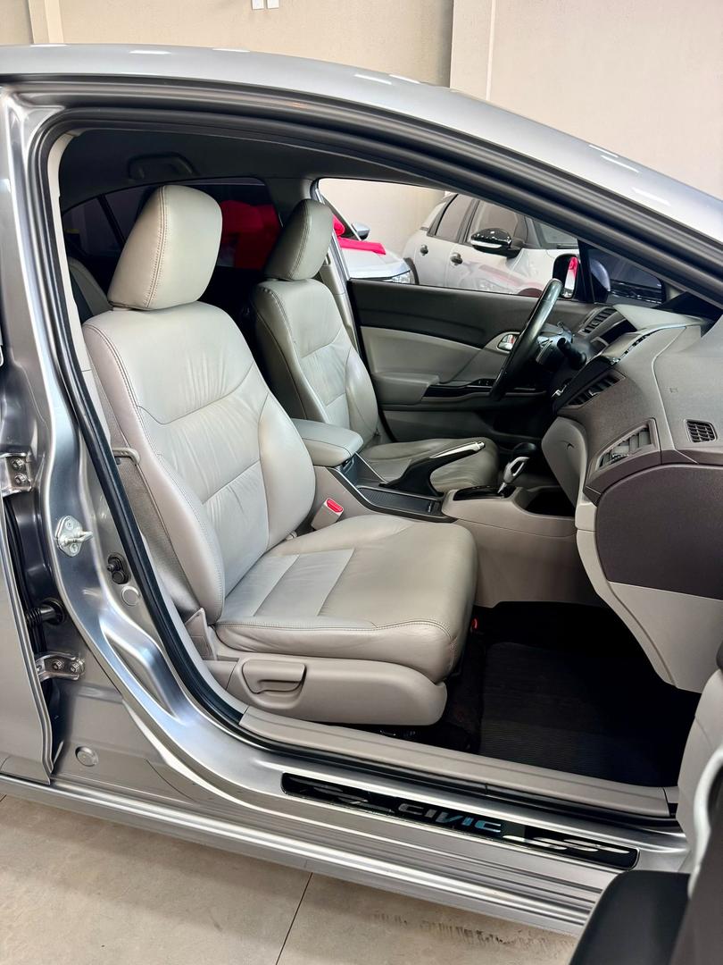 HONDA CIVIC LXR 2.0 - foto 9