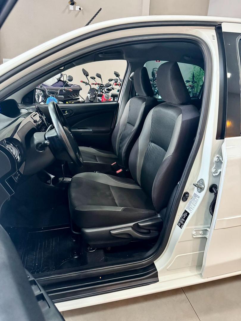 TOYOTA ETIOS SEDAN XS 1.5 - foto 7