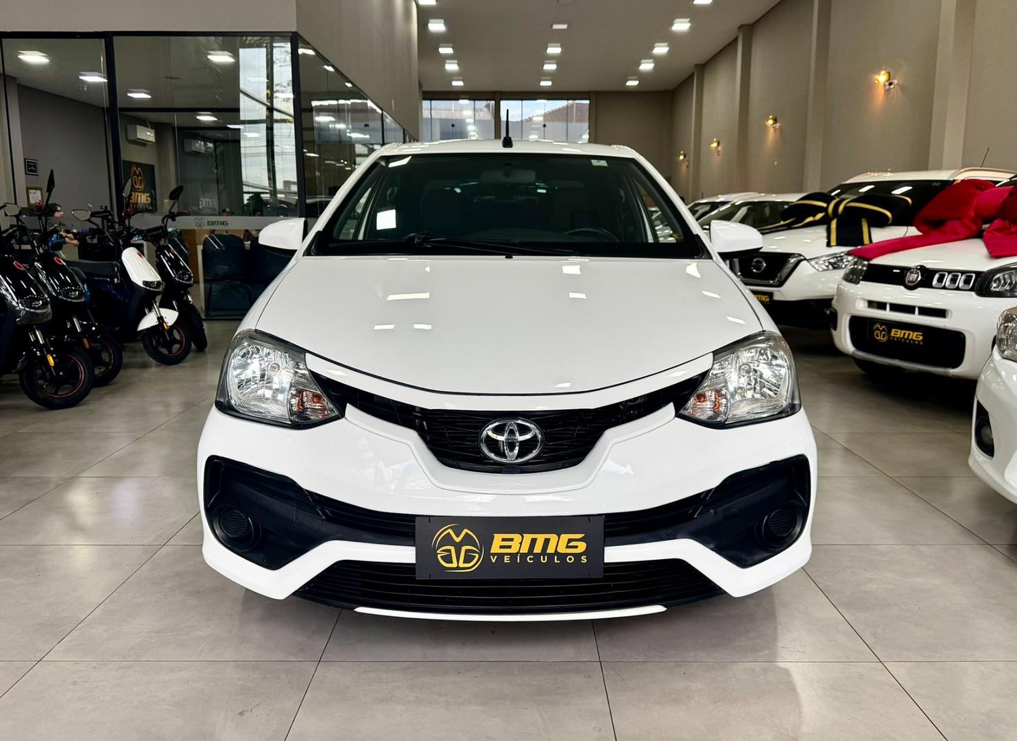 TOYOTA ETIOS SEDAN XS 1.5 - foto 5