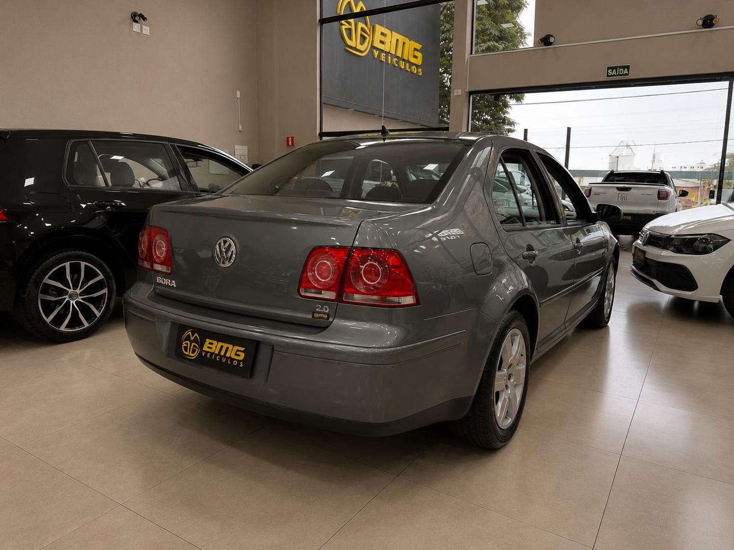 VOLKSWAGEN BORA 2.0 AUT - foto 4