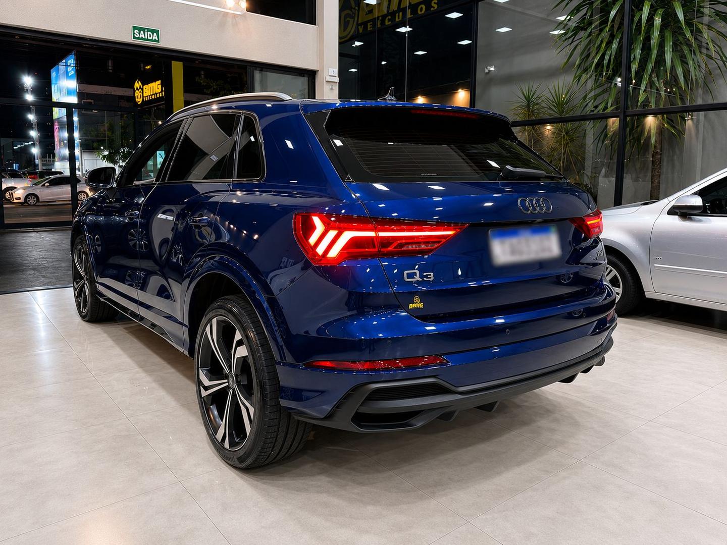 AUDI Q3 PERFORMANCE BLACK PLUS 2.0 TFSI QUATTRO - foto 3