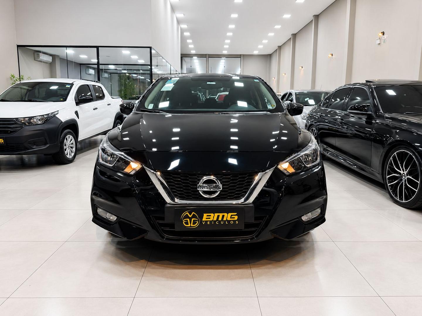 NISSAN VERSA ADVANCE 1.6 CVT - foto 5