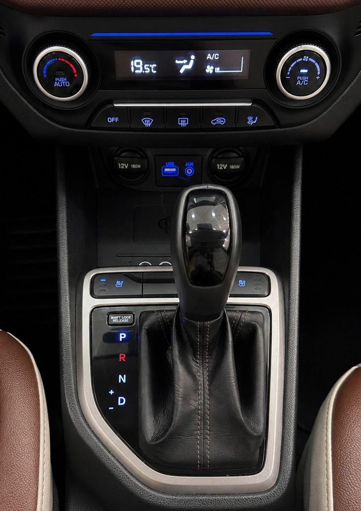 HYUNDAI CRETA PRESTIGE 2.0 - foto 13
