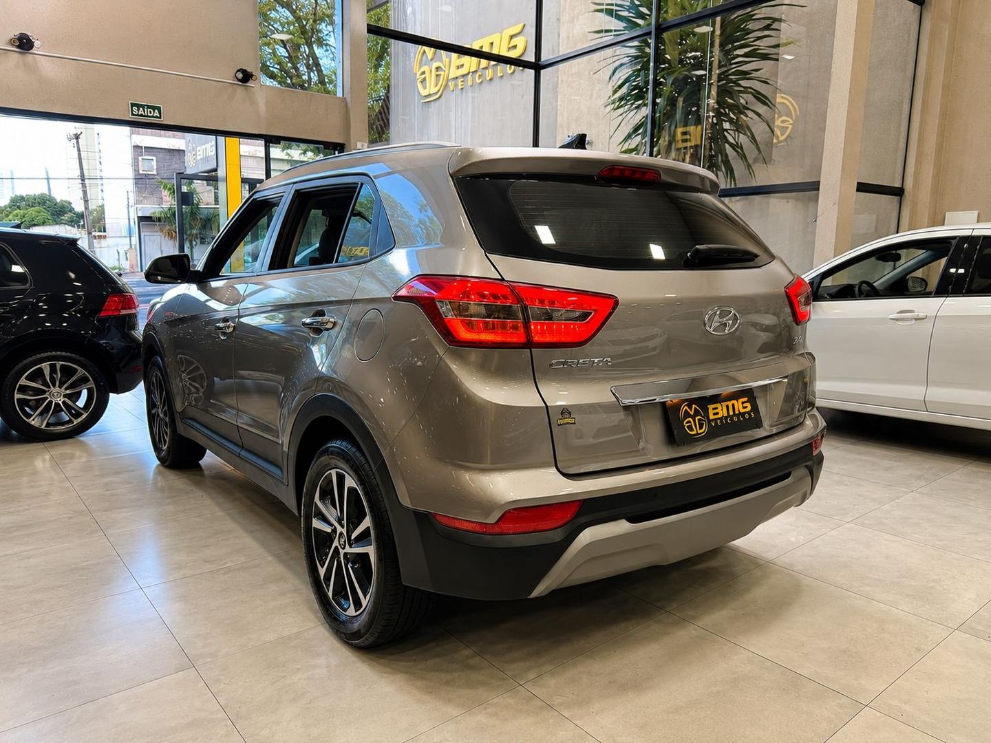 HYUNDAI CRETA PRESTIGE 2.0 - foto 3