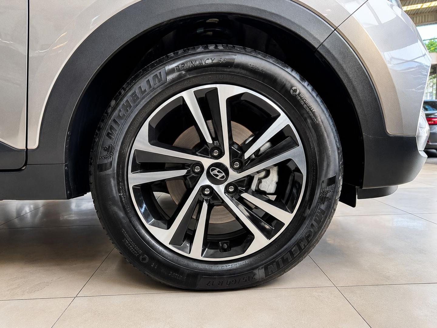 HYUNDAI CRETA PRESTIGE 2.0 - foto 17