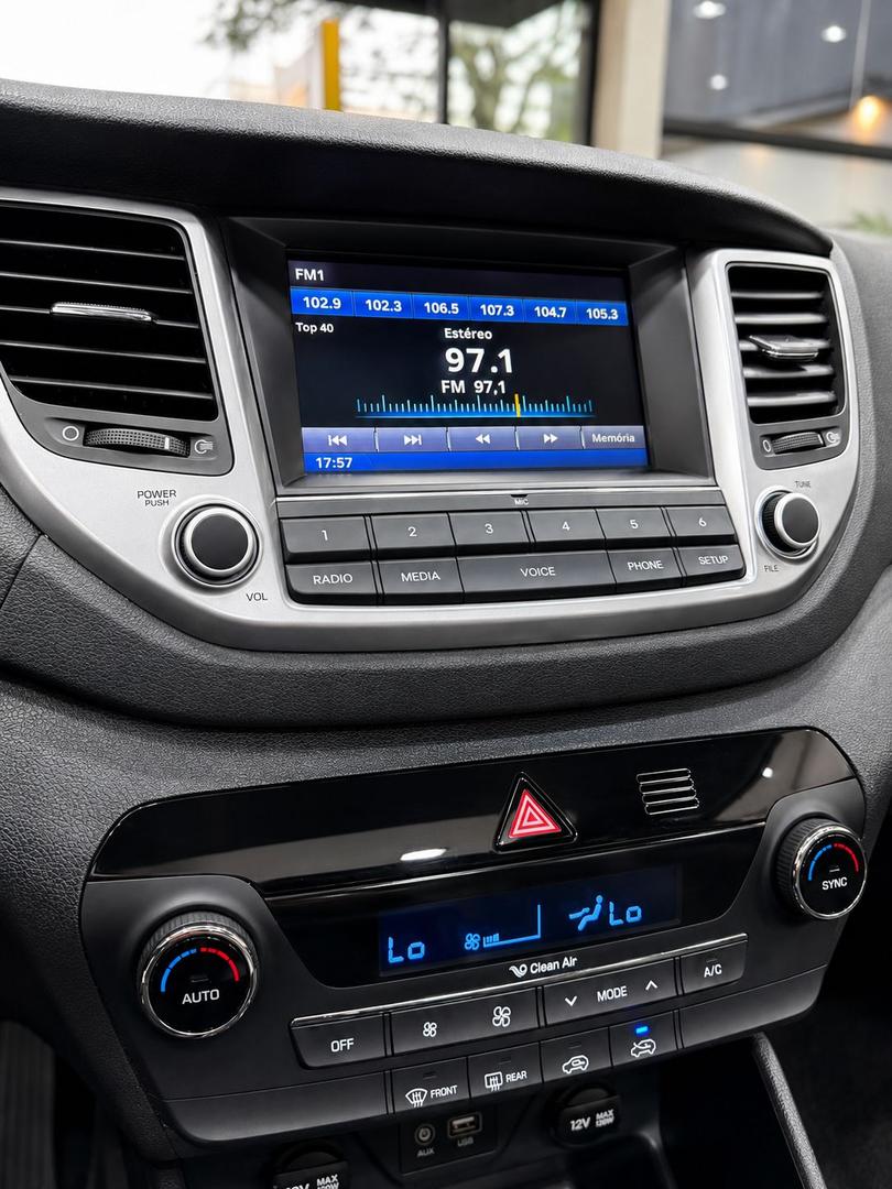 HYUNDAI TUCSON GLS 1.6 TURBO - foto 14