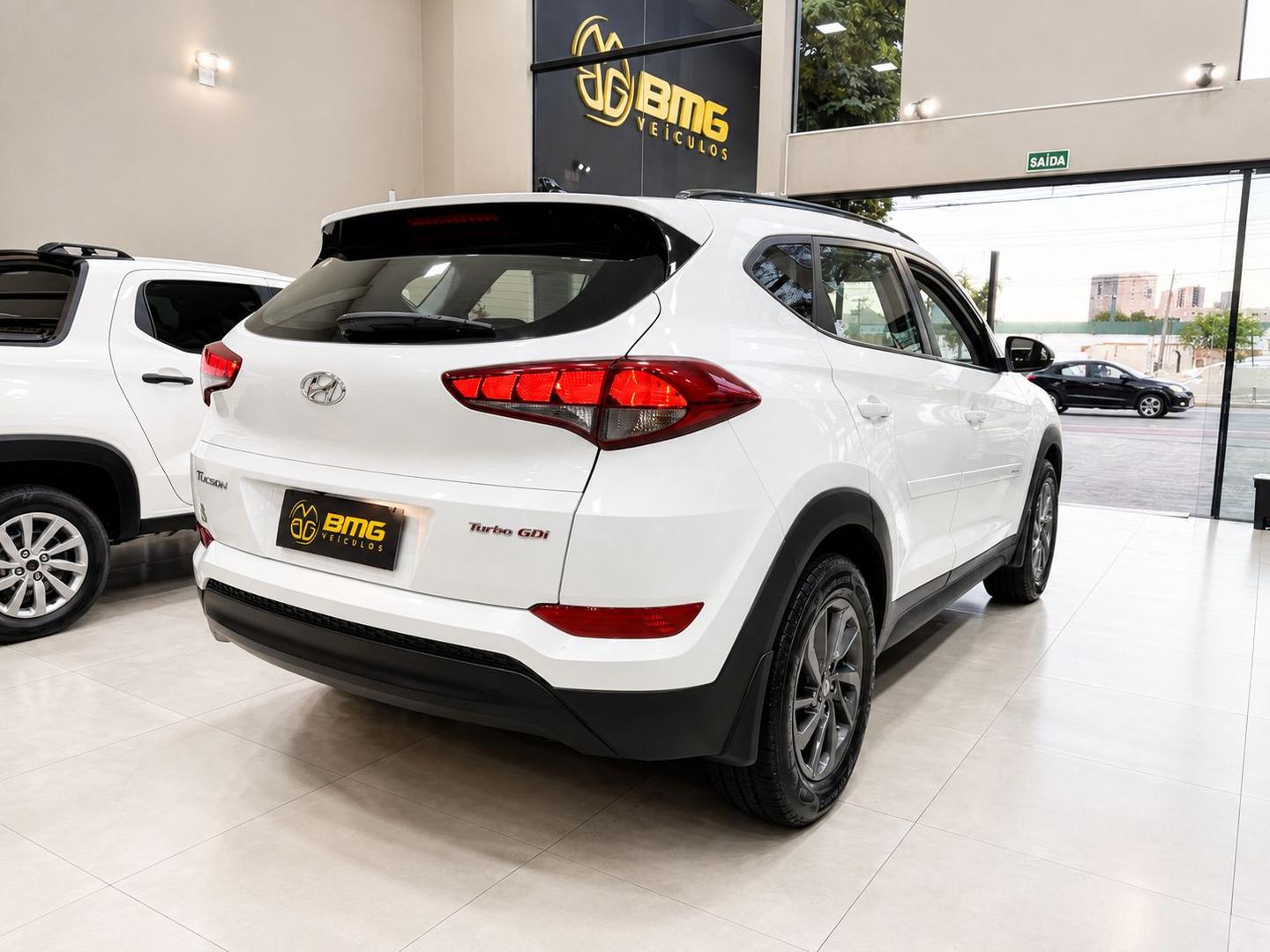 HYUNDAI TUCSON GLS 1.6 TURBO - foto 4