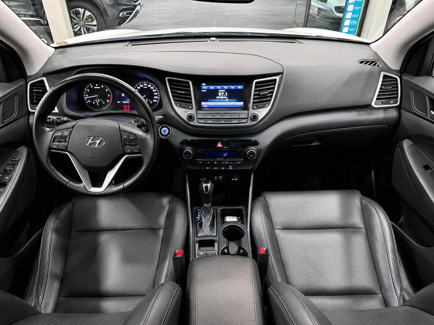 HYUNDAI TUCSON GLS 1.6 TURBO - foto 11