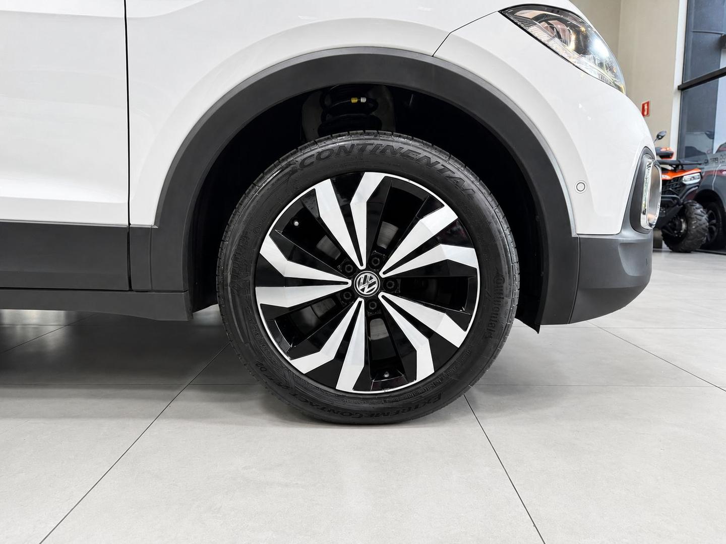 VOLKSWAGEN T-CROSS HIGHLINE 250 TSI - foto 18