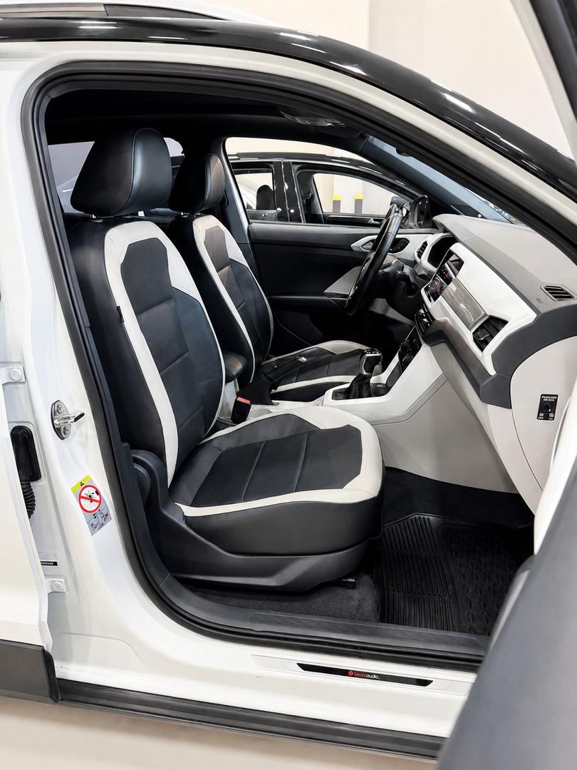 VOLKSWAGEN T-CROSS HIGHLINE 250 TSI - foto 9