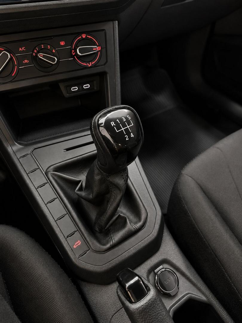 VOLKSWAGEN POLO TRACK 1.0 - foto 13