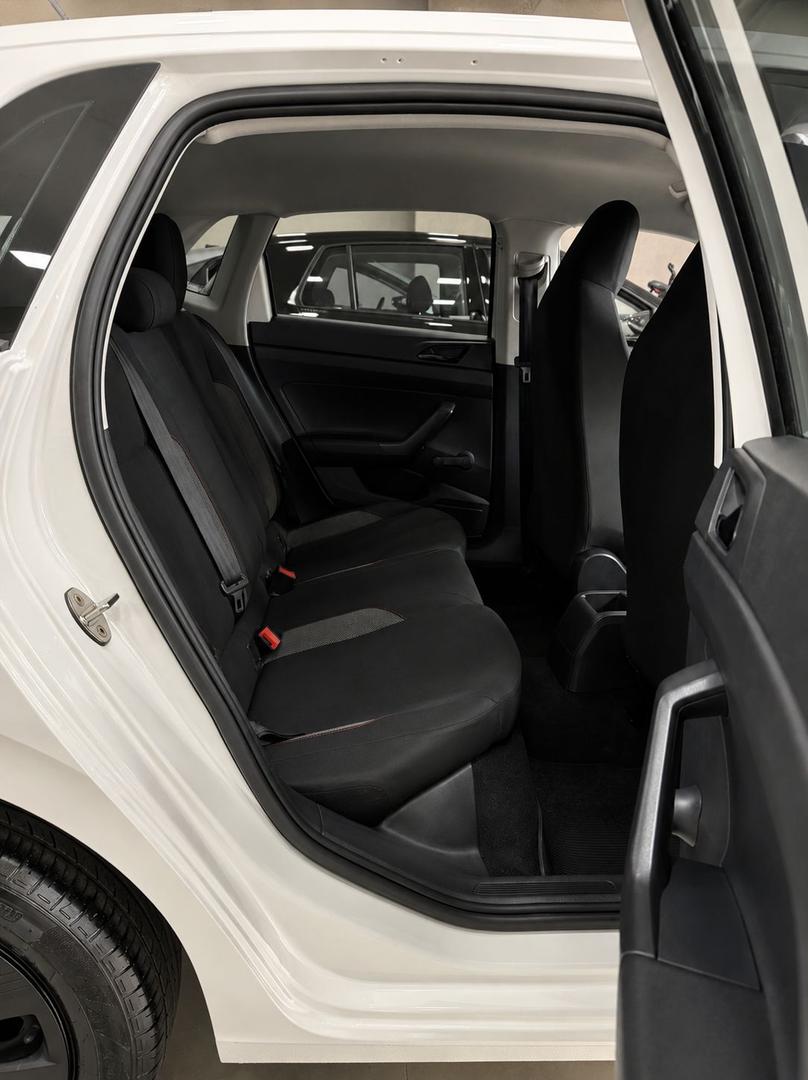 VOLKSWAGEN POLO TRACK 1.0 - foto 10