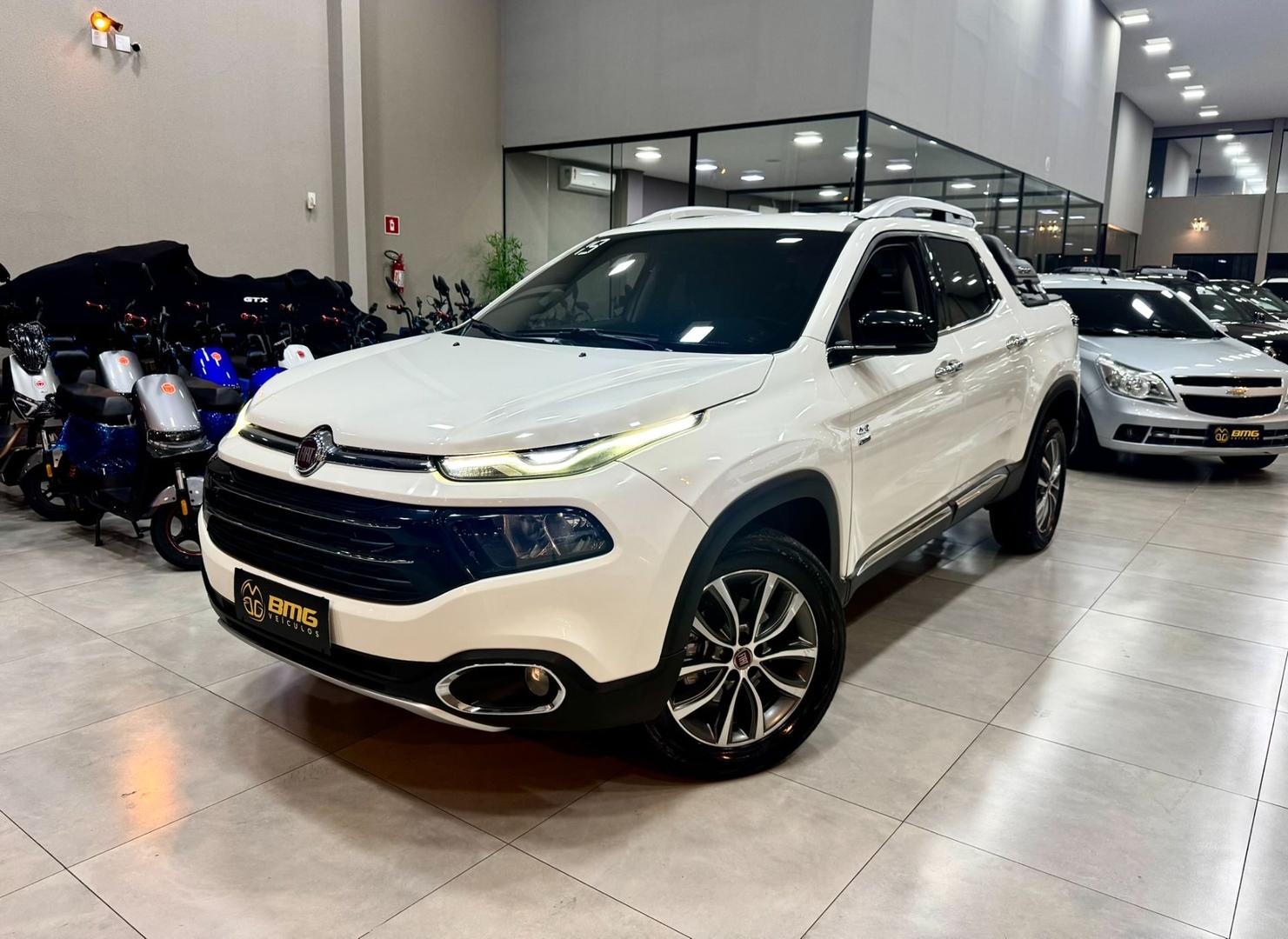 FIAT TORO VOLCANO 2.0 TURBO DIESEL 4X4 - foto 2