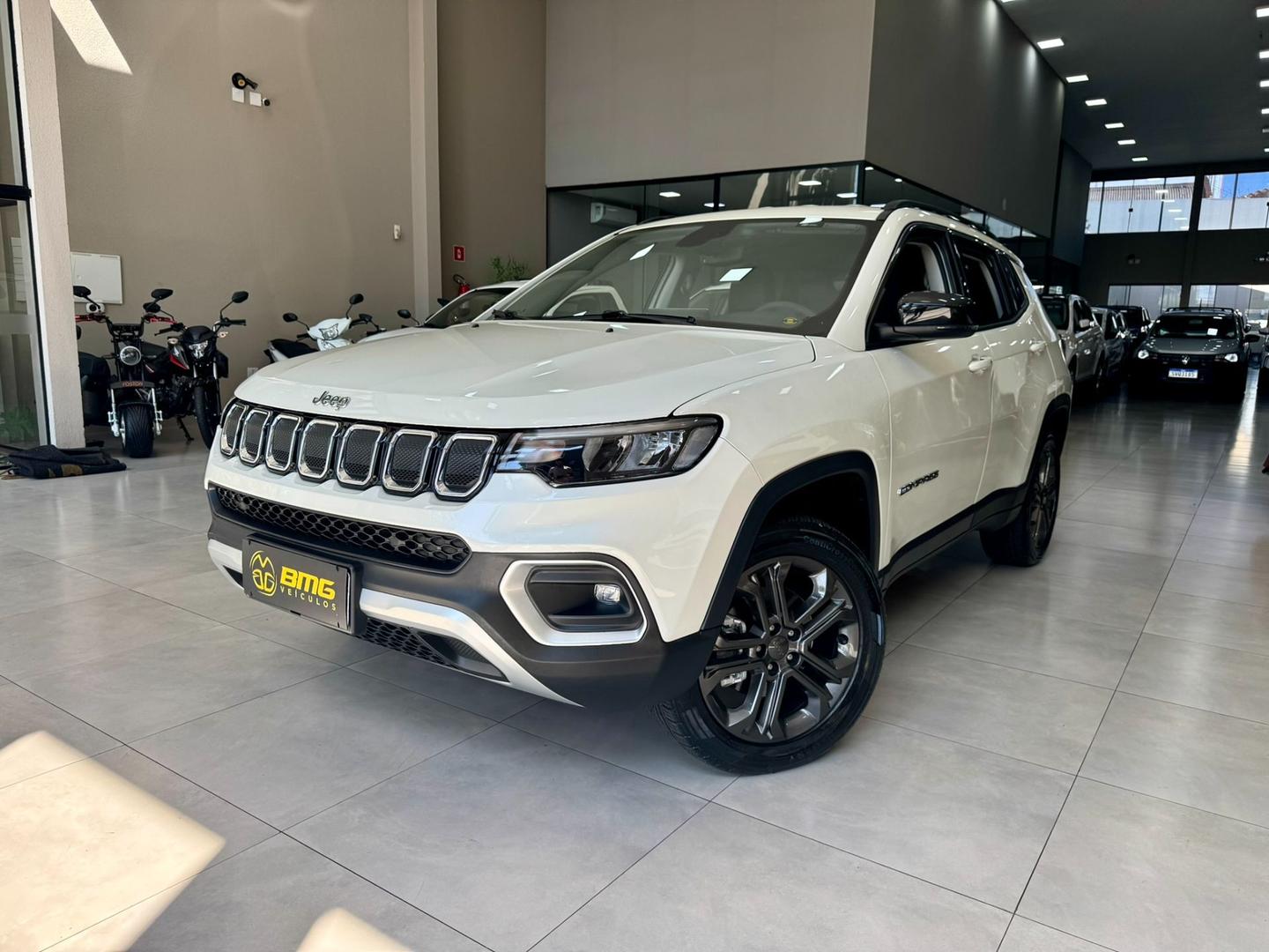 JEEP COMPASS LONGITUDE TD 350 4X4 - foto 2