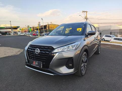 NISSAN KICKS ADVANCE CVT