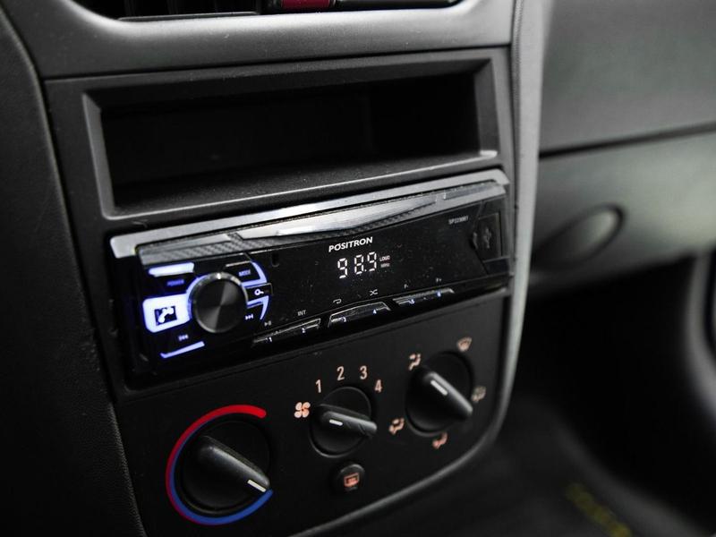 Chevrolet Corsa Hatch Joy - foto 3