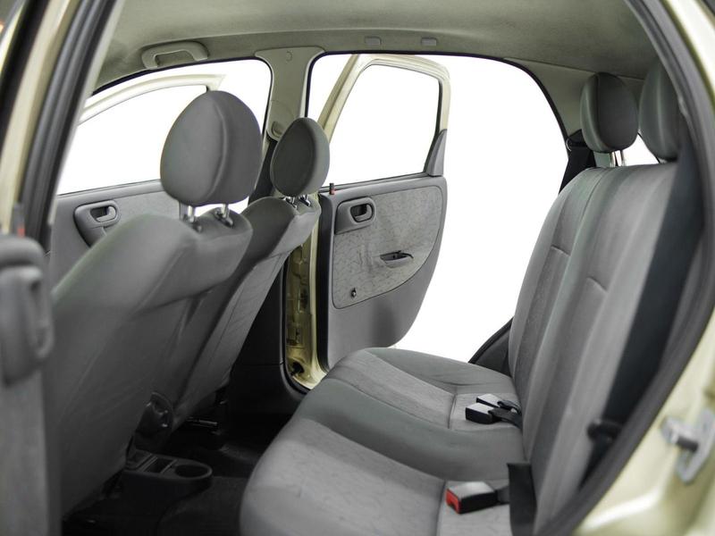 Chevrolet Corsa Hatch Joy - foto 5