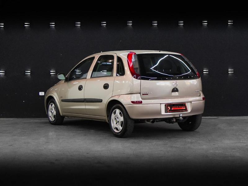 Chevrolet Corsa Hatch Joy - foto 12