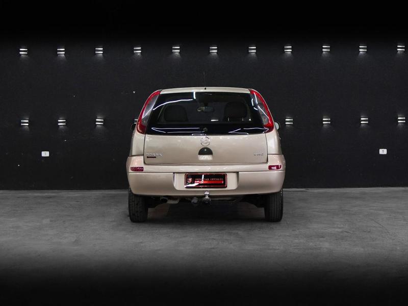 Chevrolet Corsa Hatch Joy - foto 4