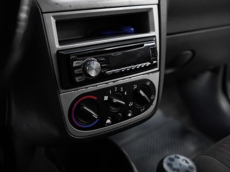 Chevrolet Montana 1.8 1.8 Conquest Flexpower 8V - foto 9