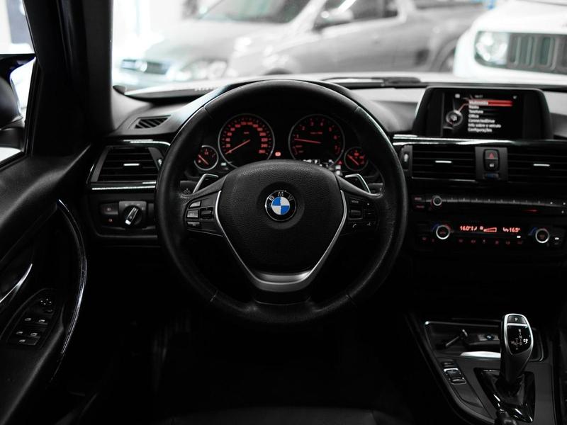 BMW 320i Active Flex - foto 8