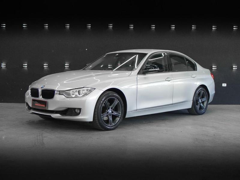 BMW 320i Active Flex - foto 2