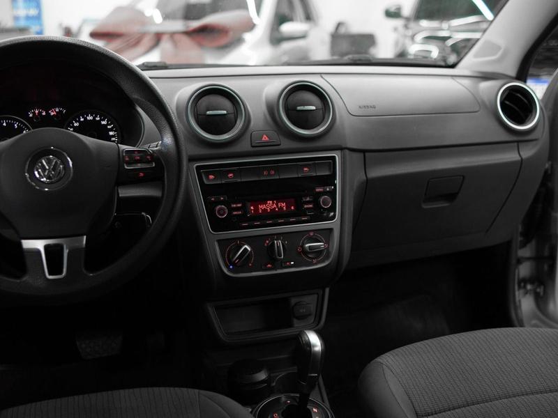 Volkswagen Voyage 1.6 City - foto 6