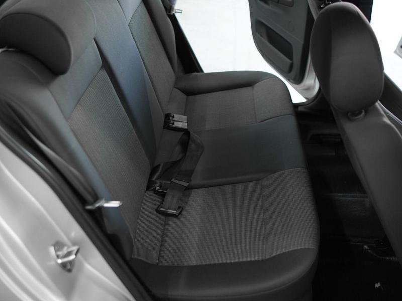 Volkswagen Voyage 1.6 City - foto 7
