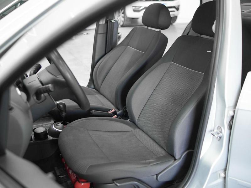 Volkswagen Voyage 1.6 City - foto 9