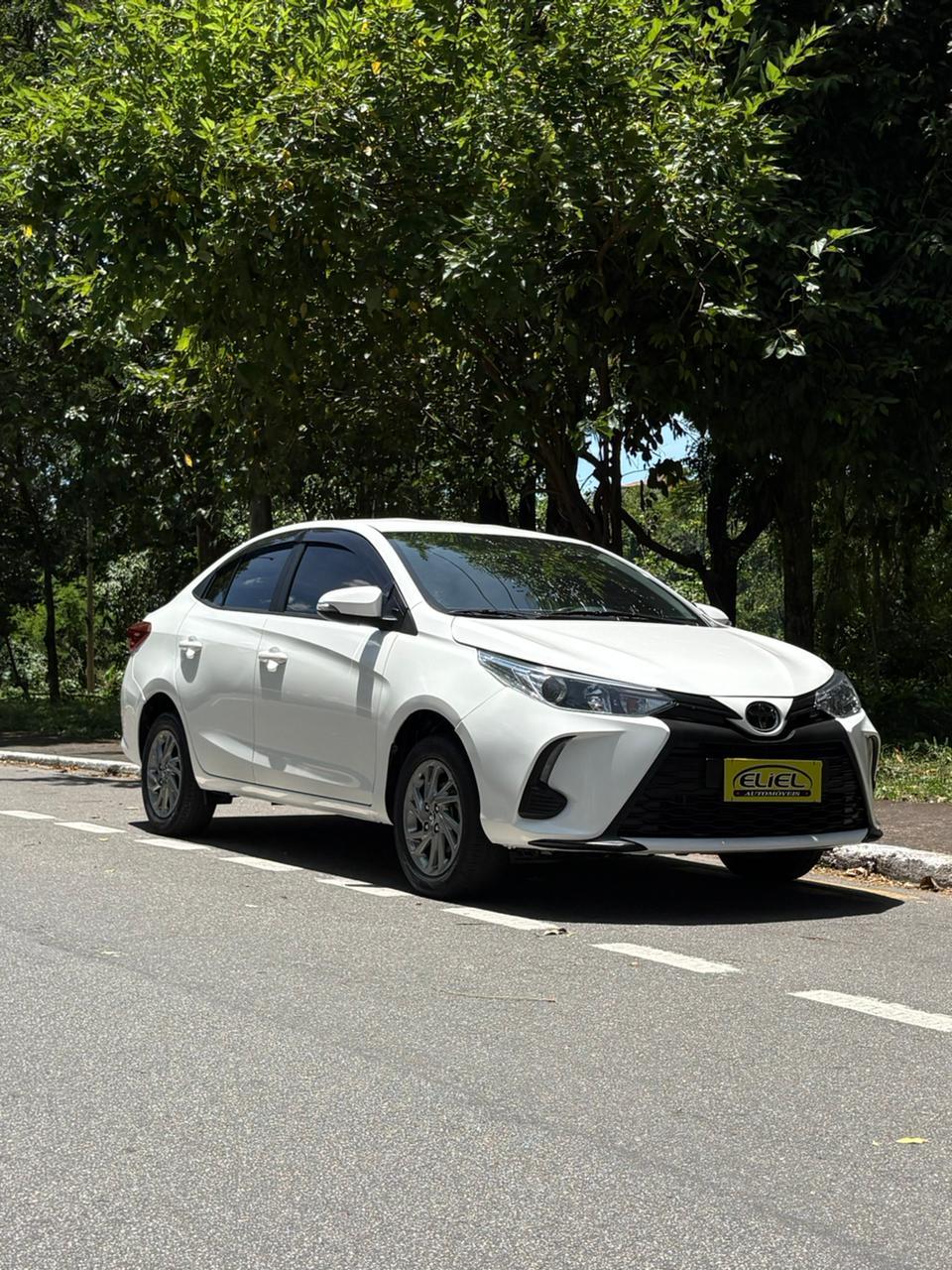TOYOTA YARIS SA XS15